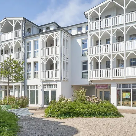 アパート 352, Seepark